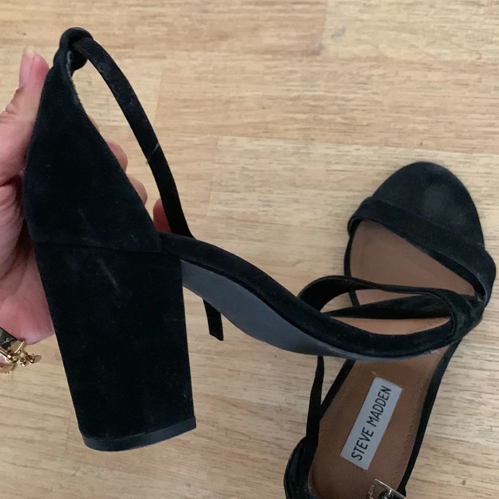 Steve Madden Block Heel Sandal Wide - Picture 5 of 5